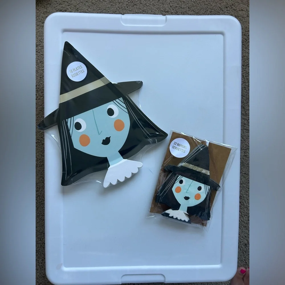 NIP Meri Meri Halloween Plates & Napkins